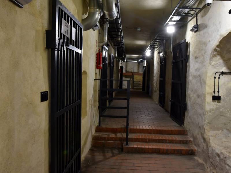 Podziemna Trasa Turystyczna w Bystrzycy Kłodzkiej – mroczne korytarze historii